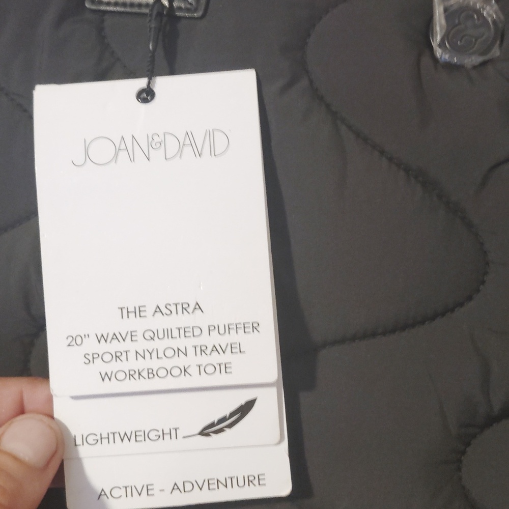 Joan And David The Astra 20" Quilted Puffer Nylon Travel Work bag - Picture 4 of 10